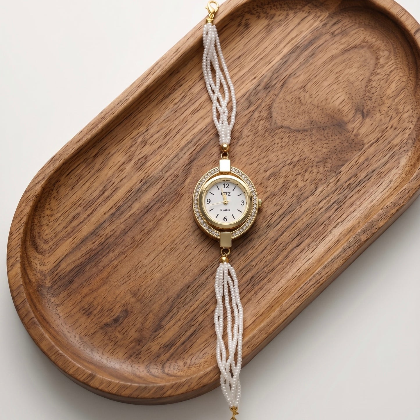 Round dial moti watch
