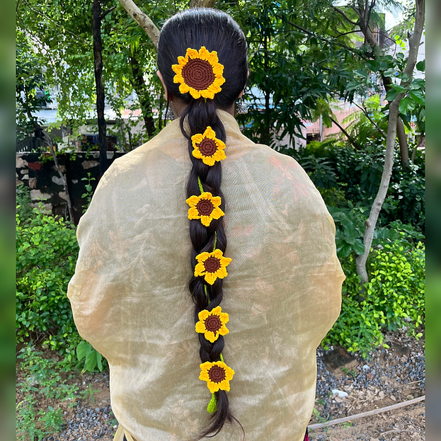 Sunflower long gajra