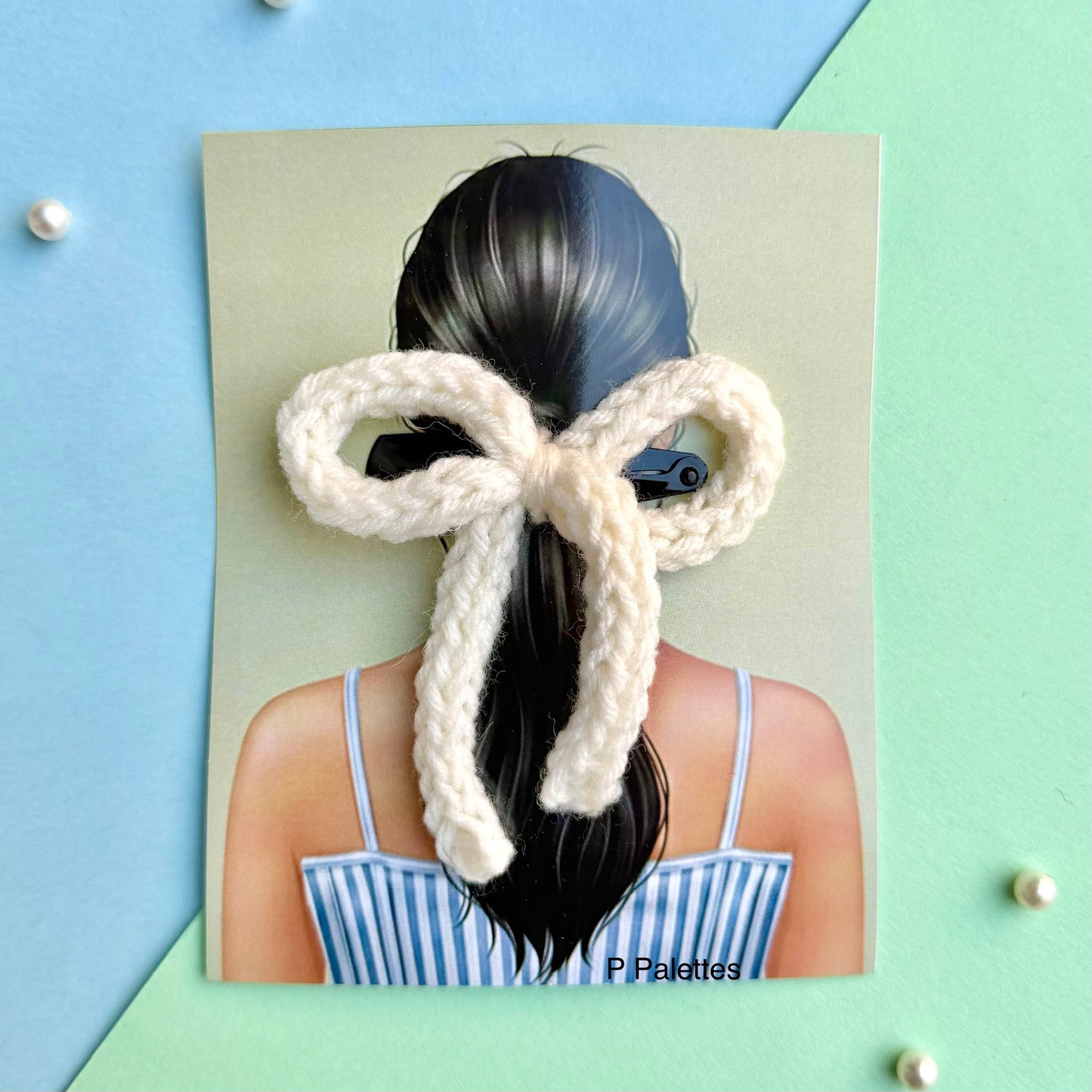 Petite bow