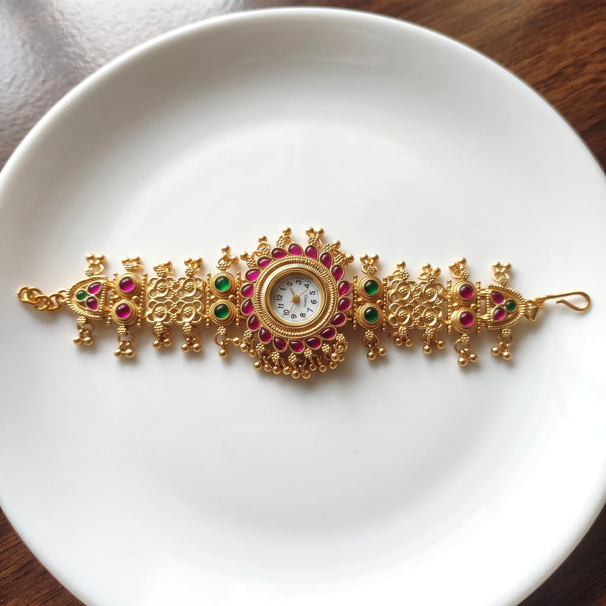 Ranisa Watch