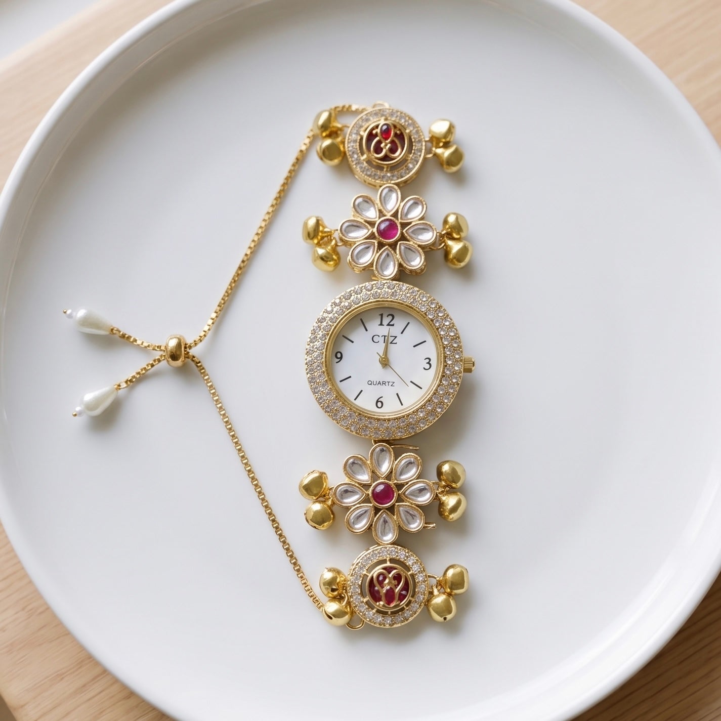 Ruhi watch