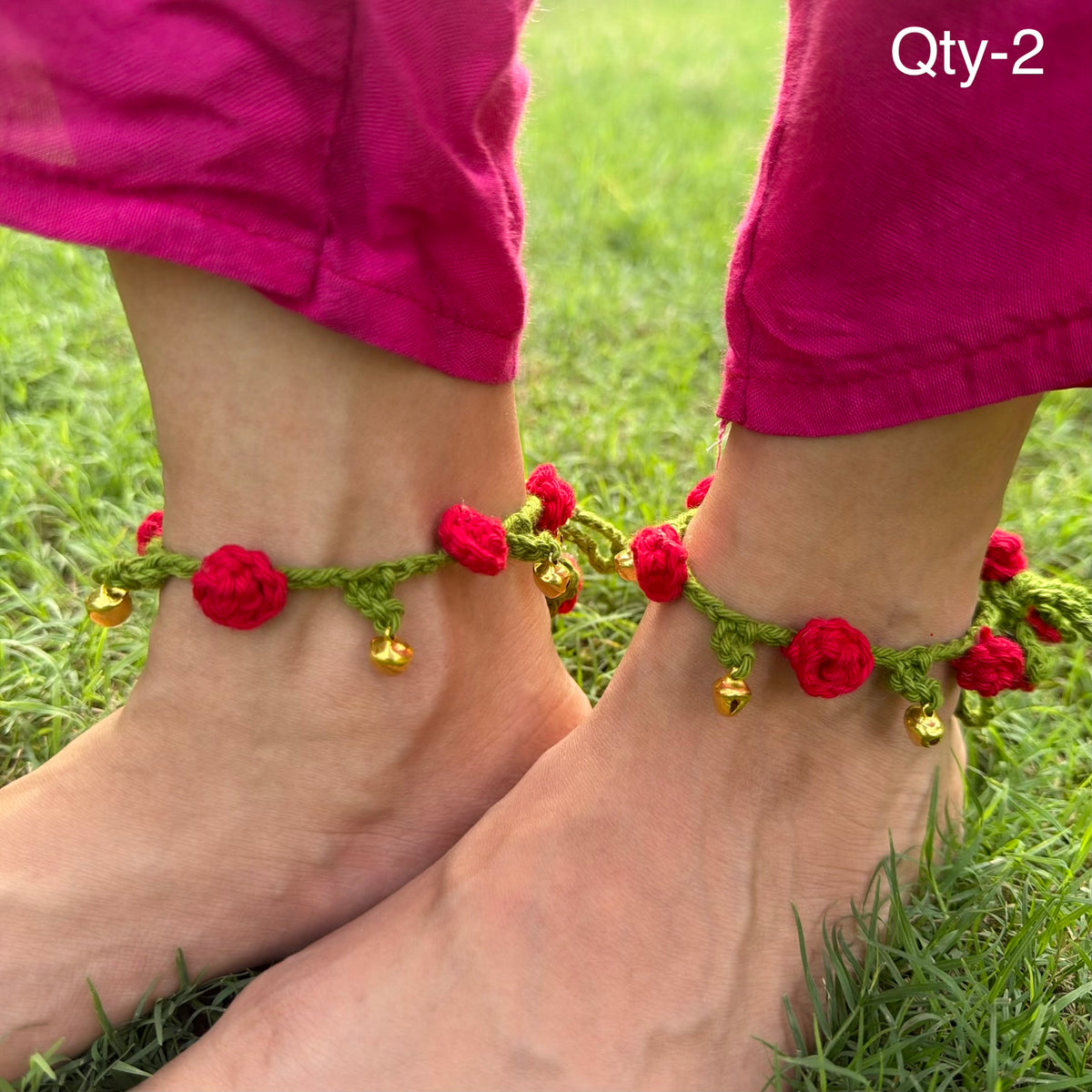 Rose payal+gajra