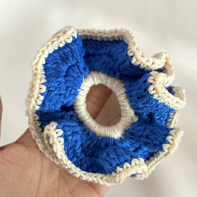 Blue+off white scrunchie