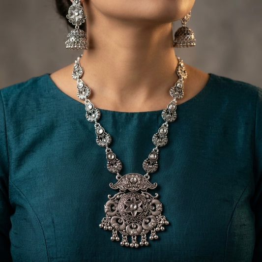 Sitara oxidised set