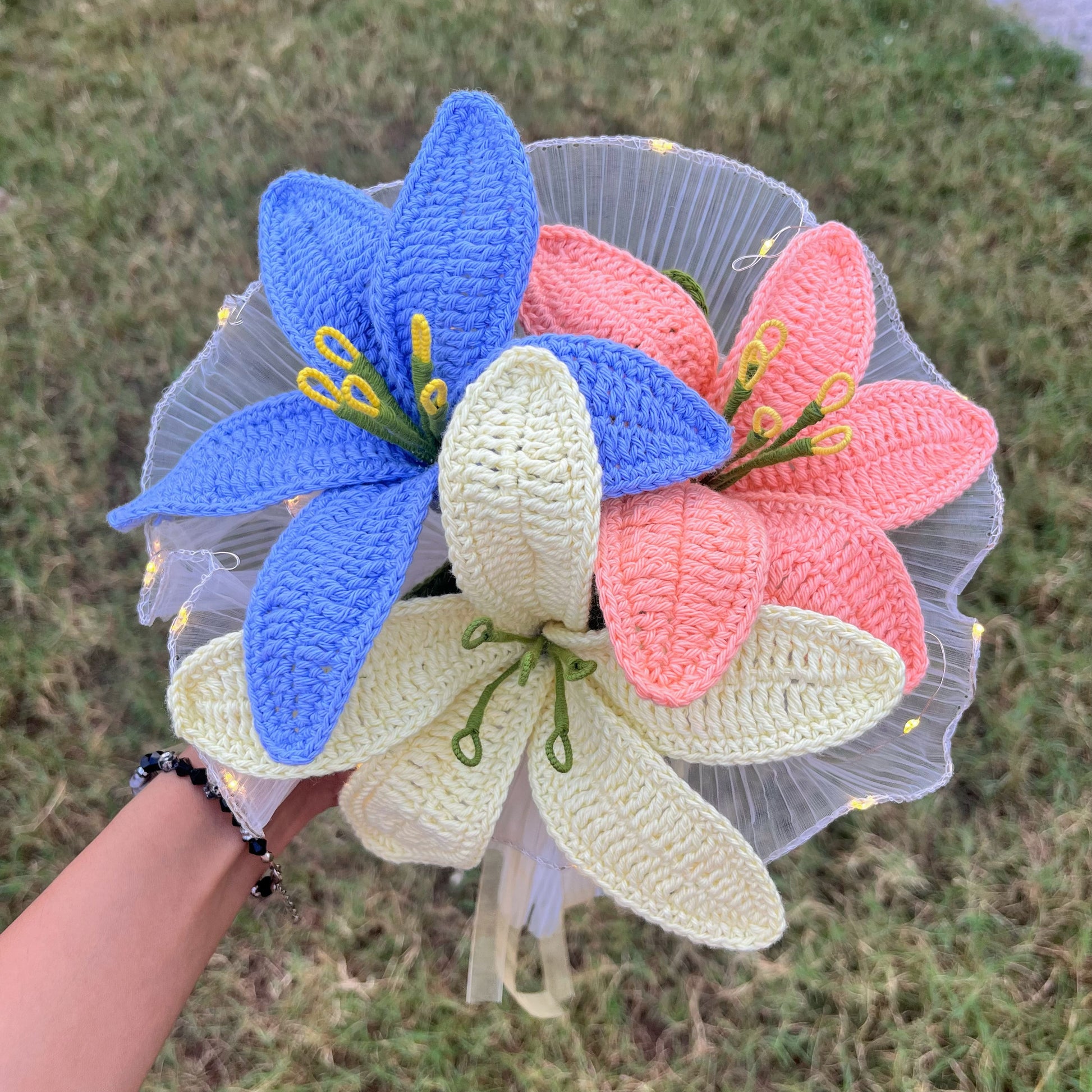 LED Lily Bouquet 3
