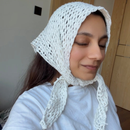 White 4 in 1 bandana