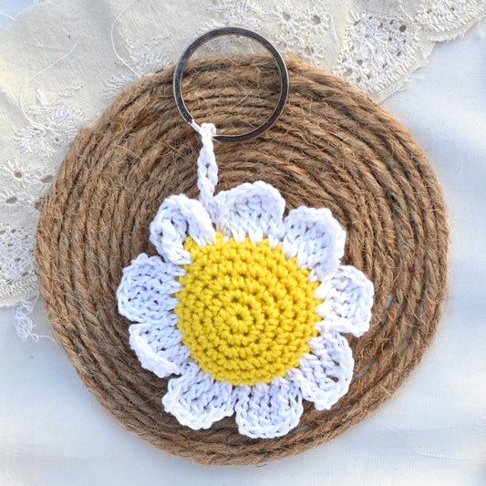 Daisy Keychain