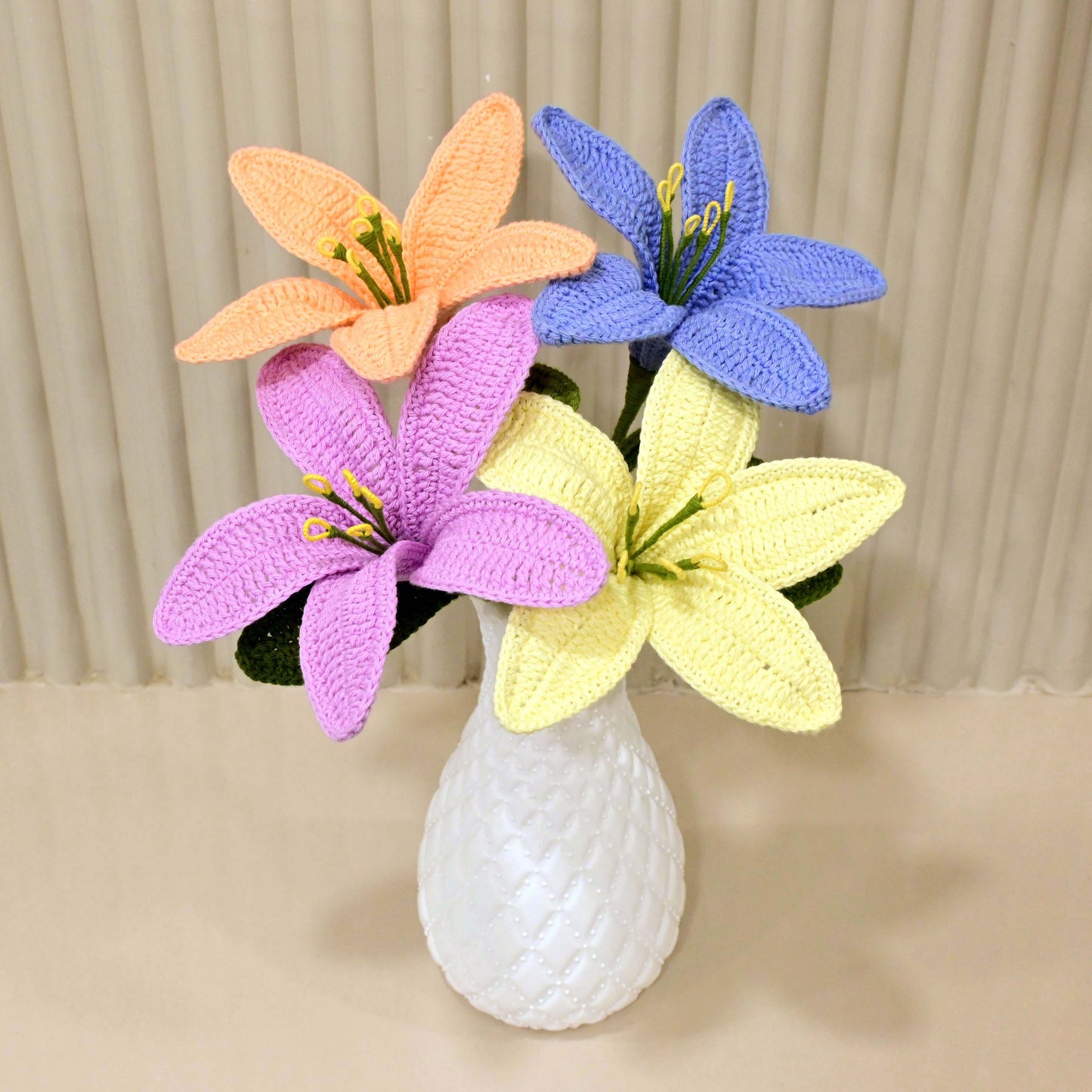 Lily vase 2